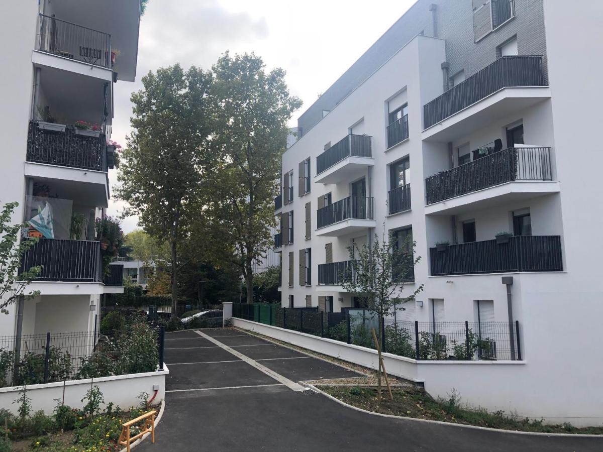 Jolie Chambre A Nanterre Prefecture Proche La Defense Arena Campus Sncf Et Paris Kültér fotó