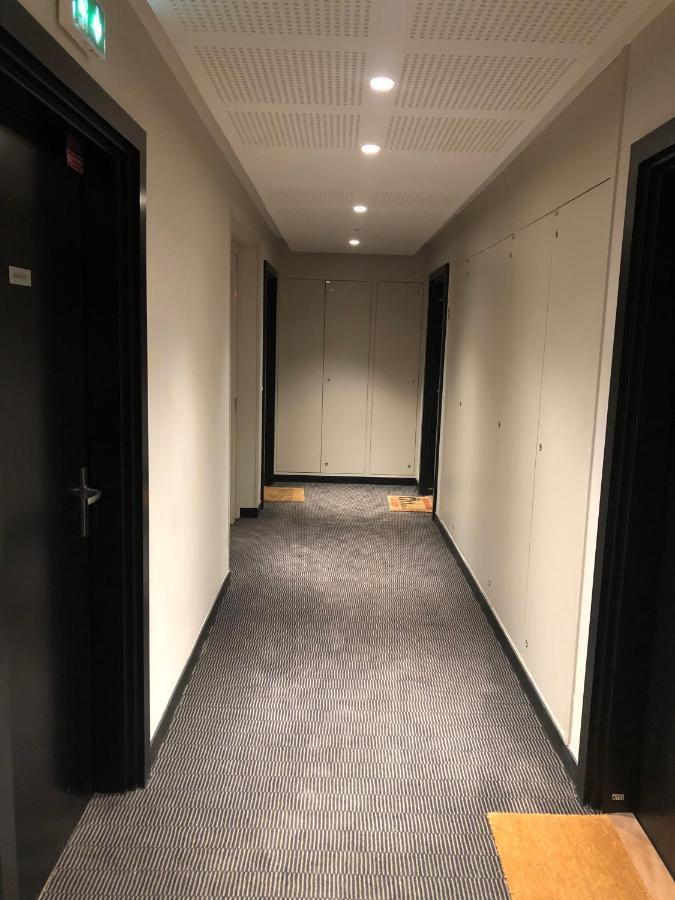 Jolie Chambre A Nanterre Prefecture Proche La Defense Arena Campus Sncf Et Paris Kültér fotó