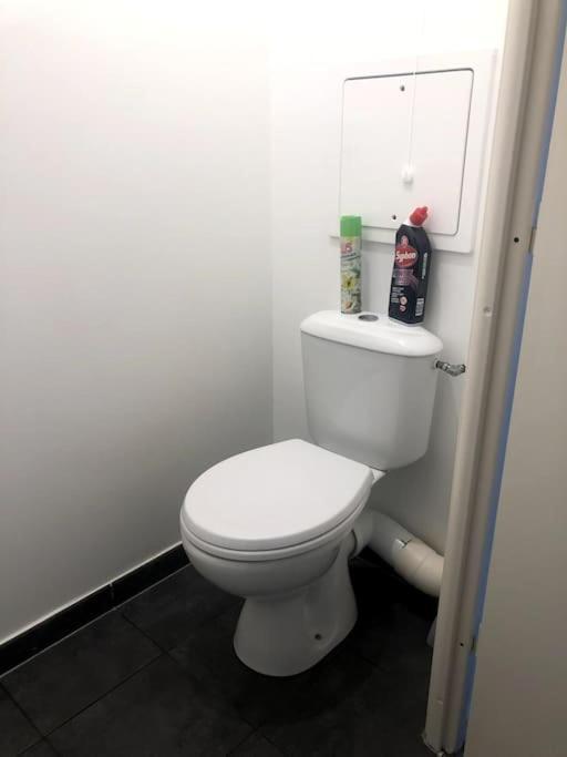 Jolie Chambre A Nanterre Prefecture Proche La Defense Arena Campus Sncf Et Paris Kültér fotó